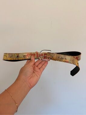 VTG Harveys Richie Rich Beige Comic-Print Leather Belt with Clear Buckle 35.5 In